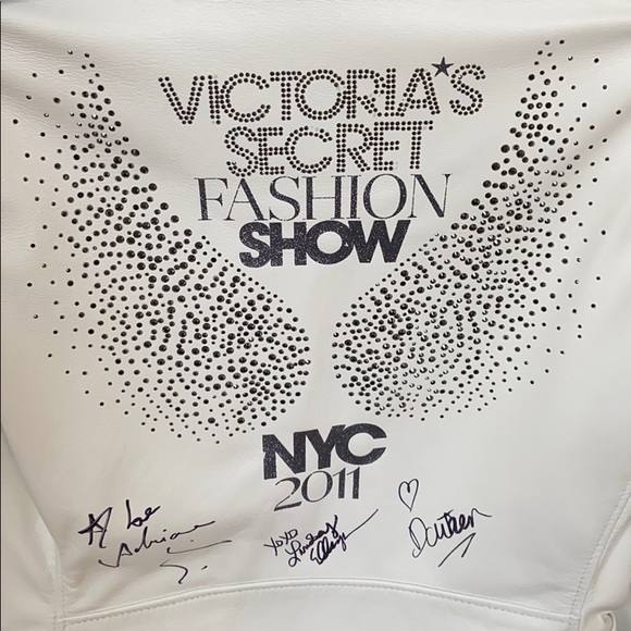2011 Victoria’s Secret Fashion Show Jacket - Picture 6 of 13